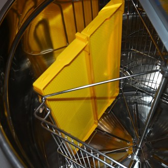 Smielatore Mellarius MaxiLine 4 telai radiali con motore elettrico 230V P64