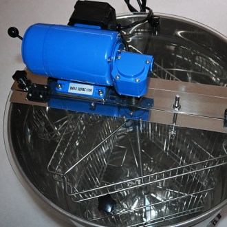 Smielatore Mellarius MaxiLine 3 telai radiali con motore elettrico 230V P52